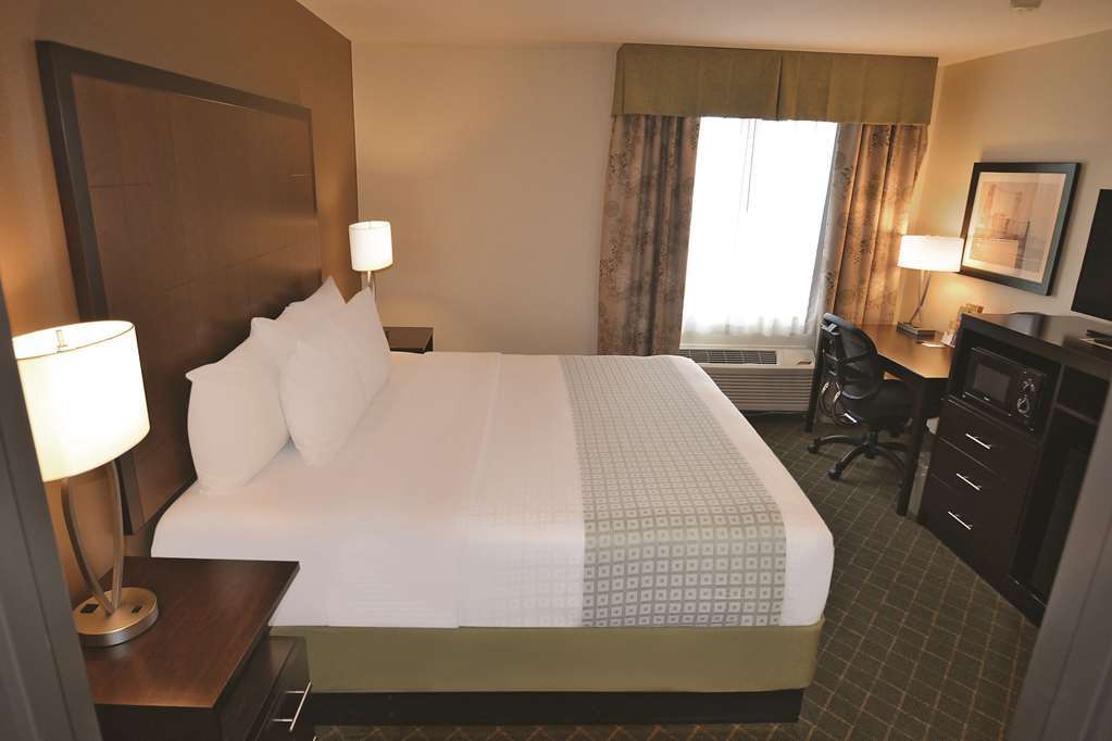 La Quinta By Wyndham Portland Airport Otel Oda fotoğraf